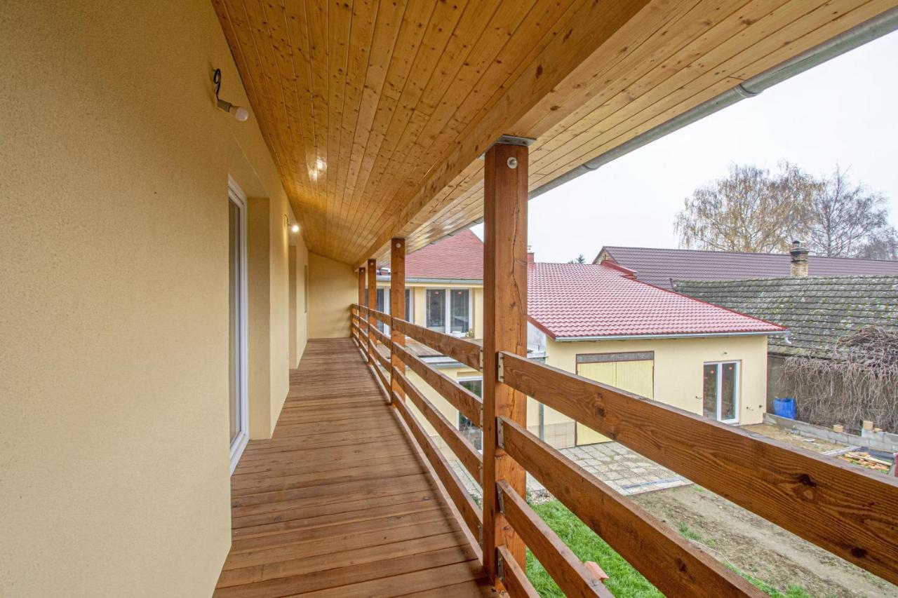 Velky Apartman Zlamanka Kromeriz Luaran gambar