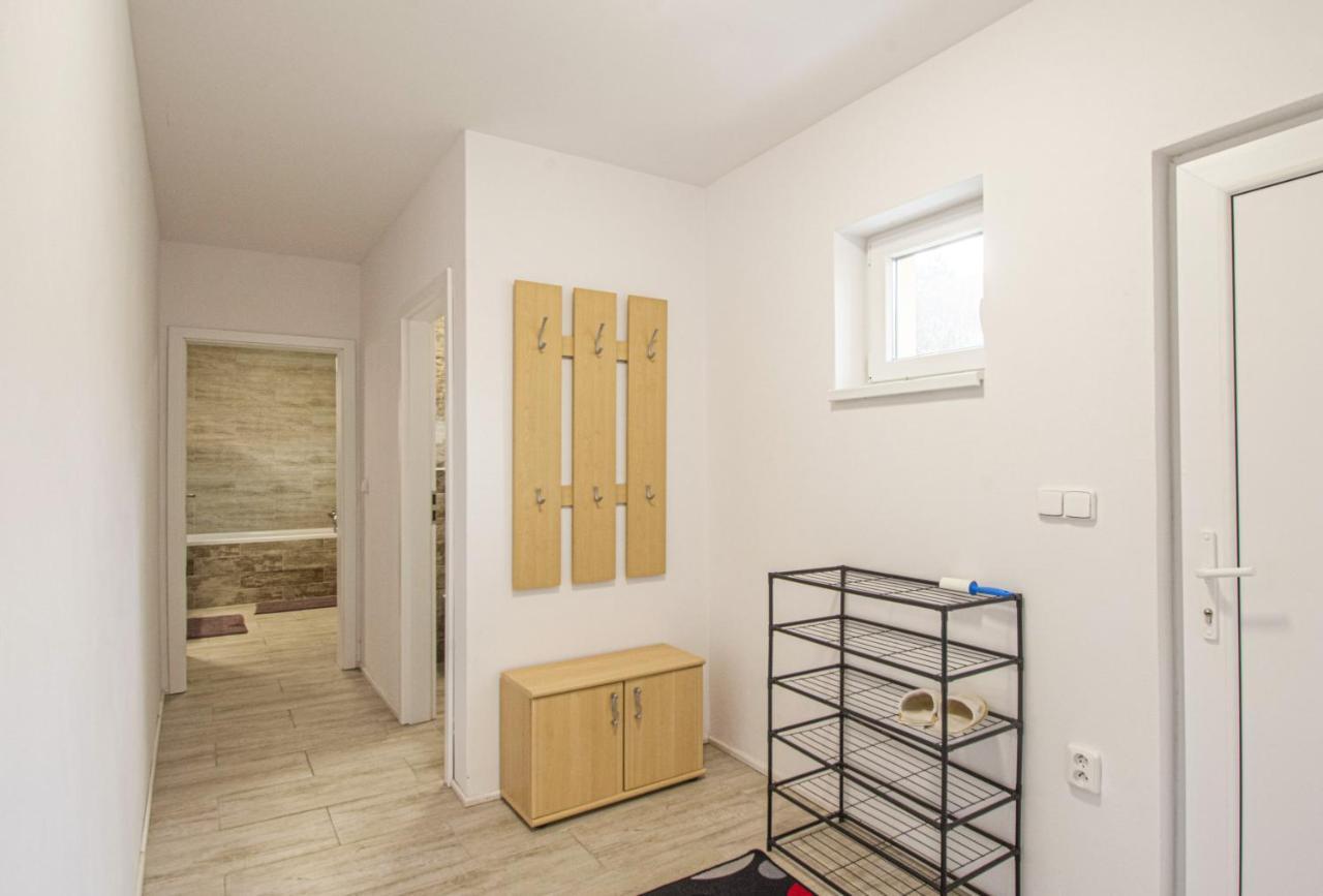 Velky Apartman Zlamanka Kromeriz Luaran gambar